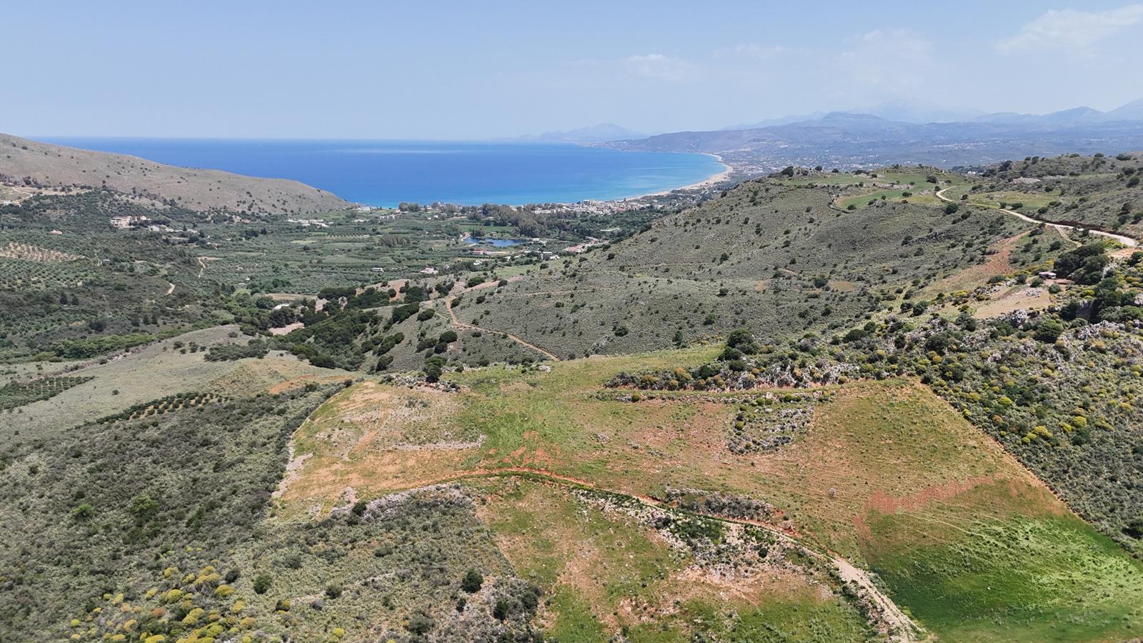 Ανέγερση πολυτελών κατοικιών στο χωριό Φονές.